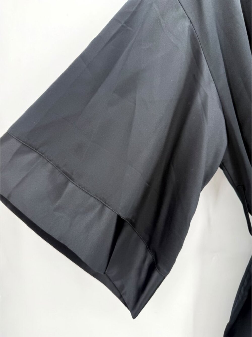 Thirdlove satin robe in black, one size - fits 0-14 NWT - Picture 4 of 11